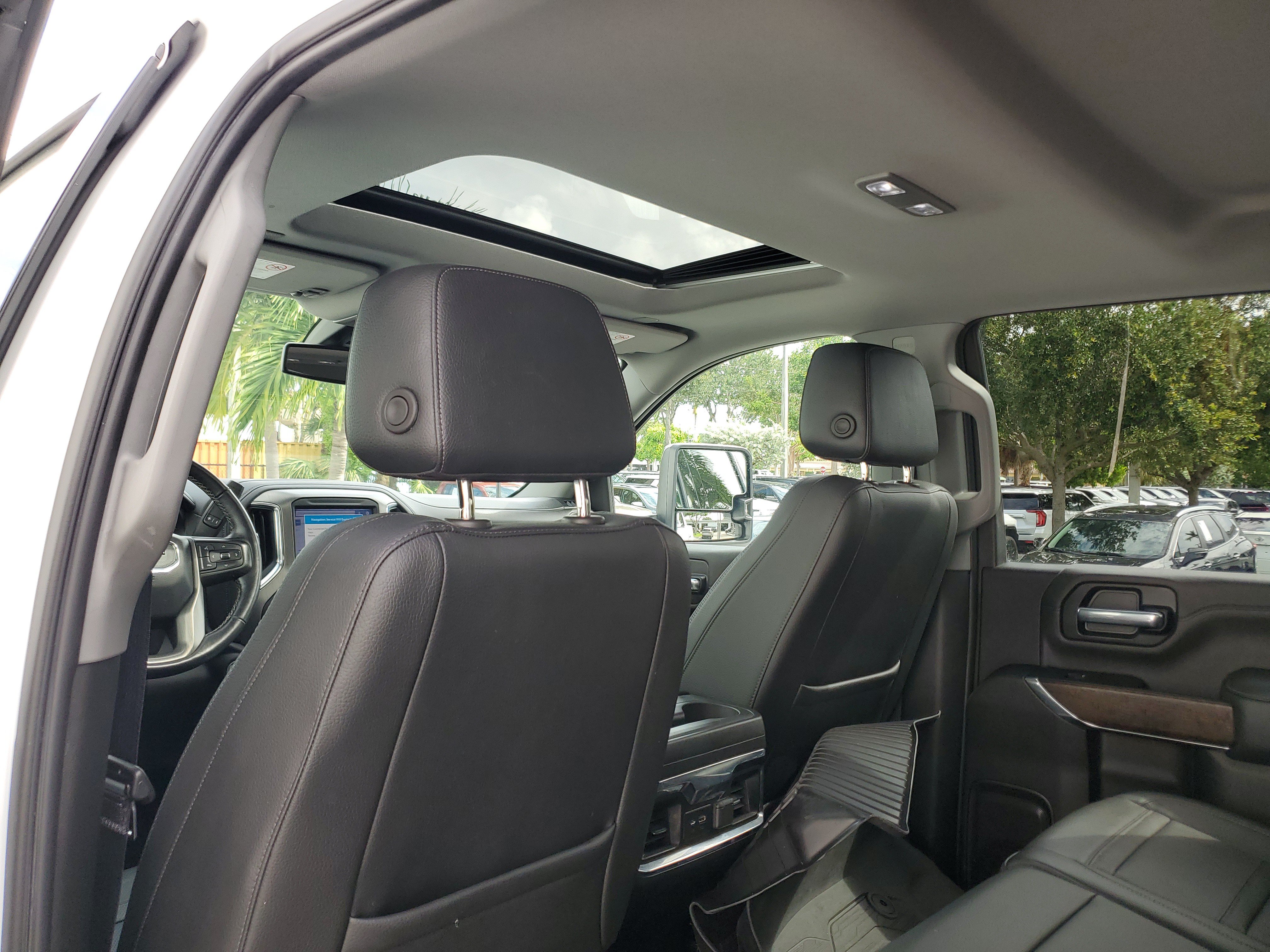 Used 2022 GMC Sierra 2500 Denali AWD/4WD image 13