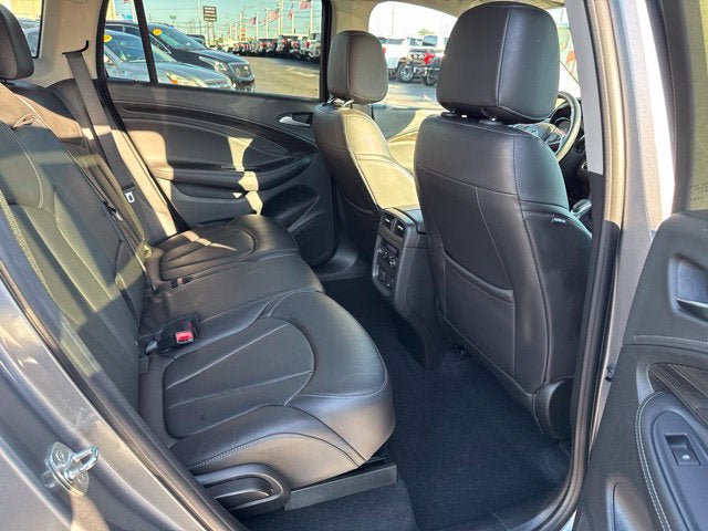 Used 2020 Buick Envision Essence AWD/4WD image 23