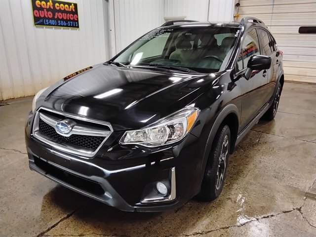 Used 2017 Subaru Crosstrek 2.0i Premium w/ Popular Package #1 AWD/4WD image 4