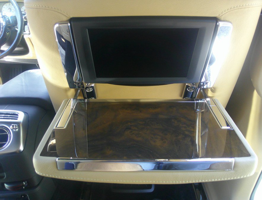 Used 2013 Rolls-Royce Ghost RWD image 80
