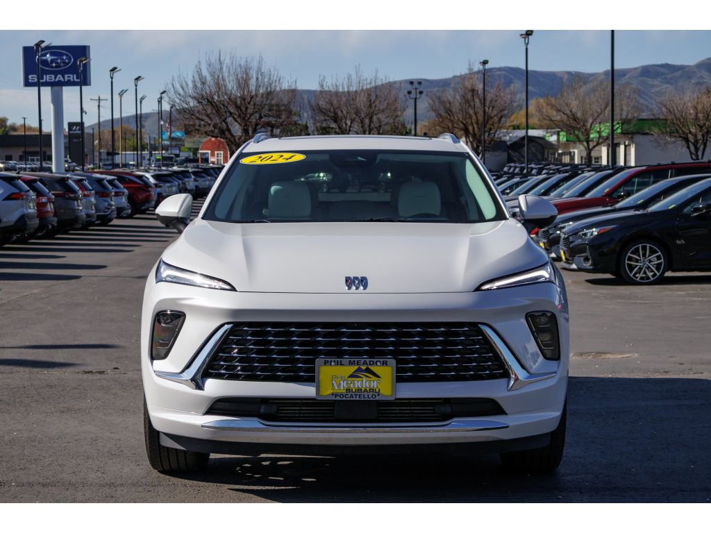Used 2024 Buick Envision Avenir AWD/4WD image 8