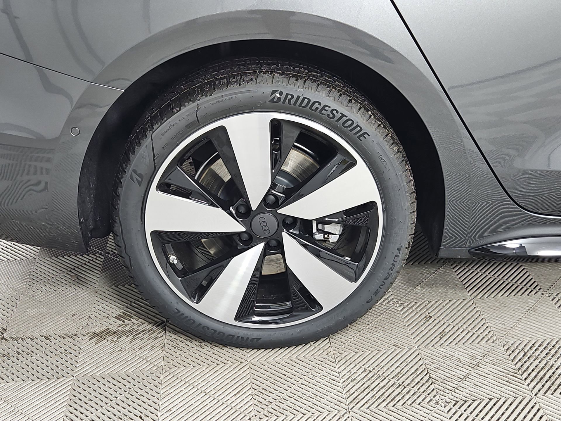 New 2026 Audi A5 2.0T Prestige image 9