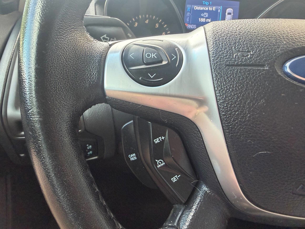 Used 2013 Ford Focus SE FWD image 23