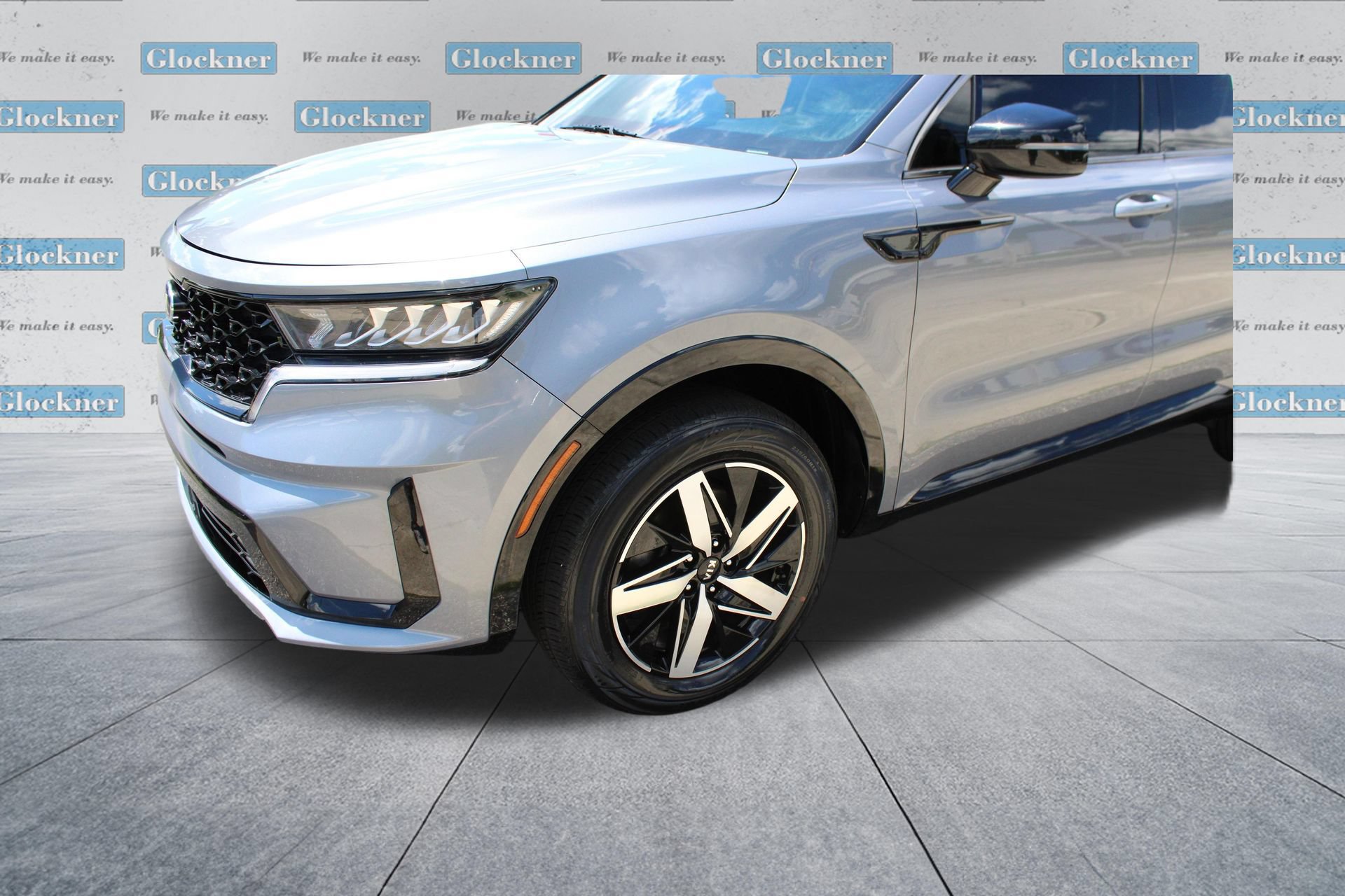 Used 2021 Kia Sorento EX w/ Panoramic Sunroof Package AWD/4WD image 12