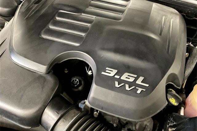 Used 2022 Dodge Challenger GT image 34