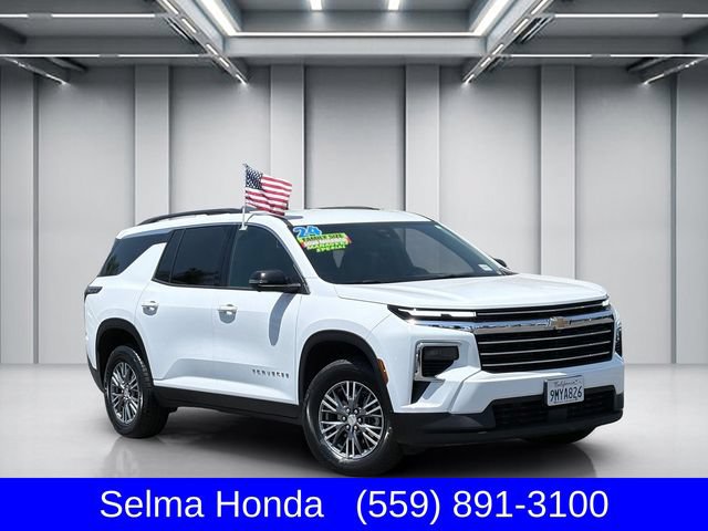 Used 2024 Chevrolet Traverse LT AWD/4WD image 1