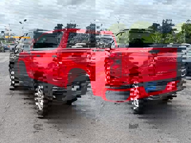 Certified 2025 Chevrolet Silverado 1500 Custom image 25