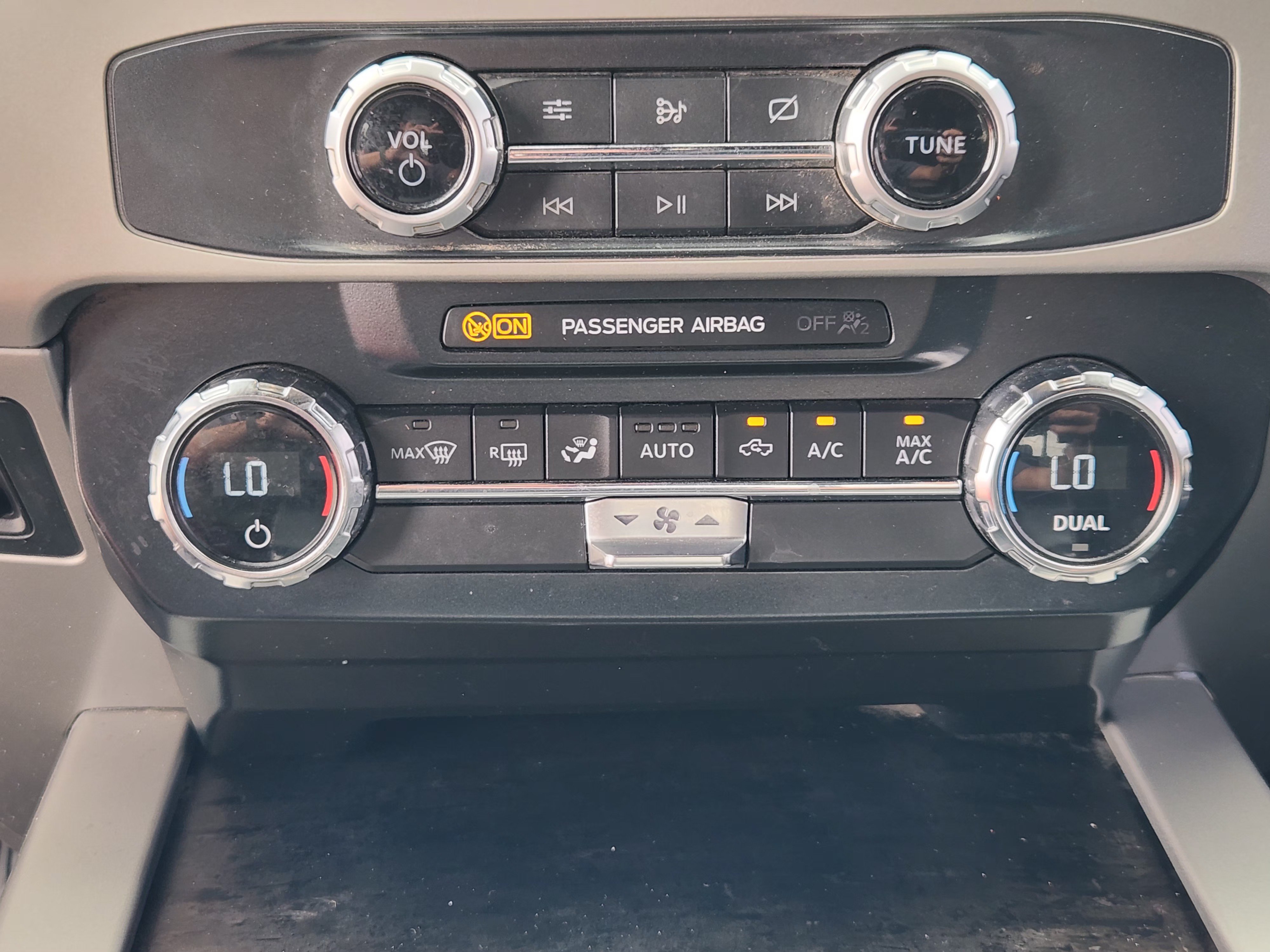 Used 2022 Ford F350 Lariat AWD/4WD image 19
