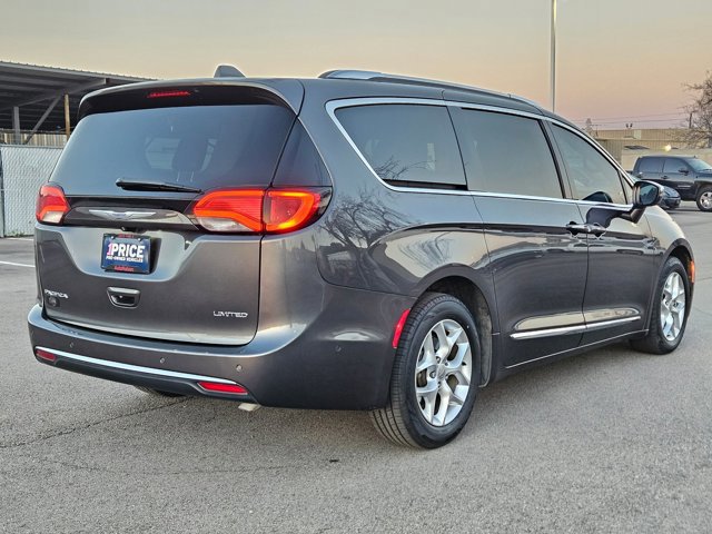 Used 2020 Chrysler Pacifica Limited w/ Advanced Safetytec Group image 5