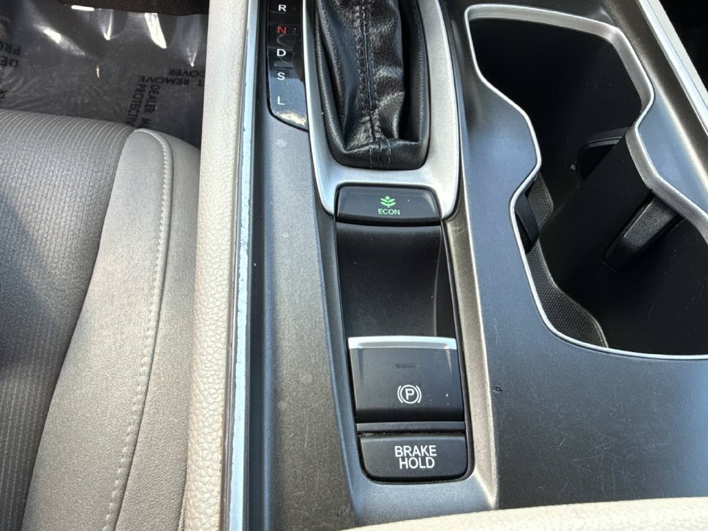 Used 2020 Honda Accord LX image 31