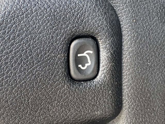 Used 2024 Dodge Durango GT image 11