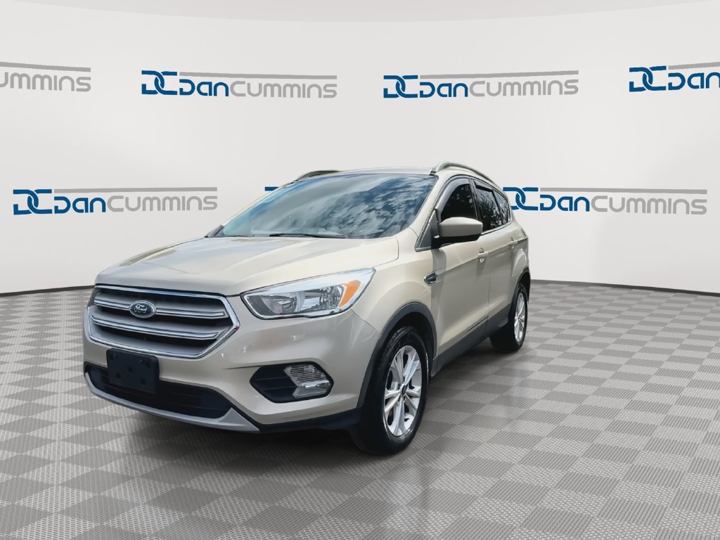 Used 2018 Ford Escape SE FWD image 4