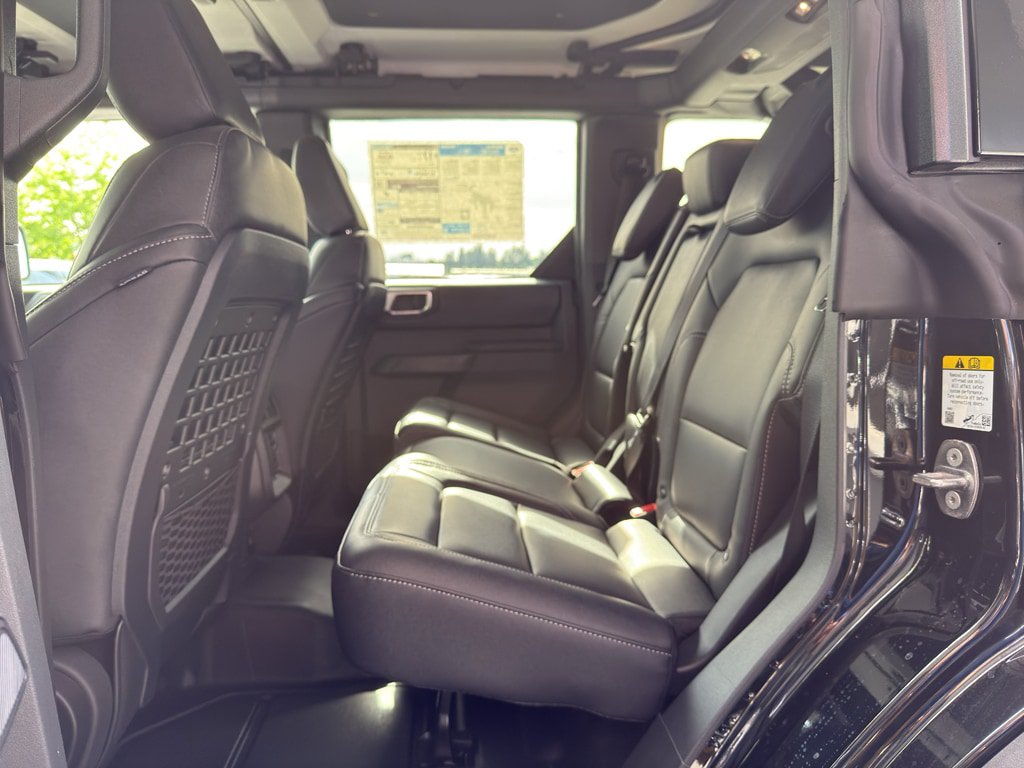 New 2026 Ford Bronco Badlands AWD/4WD image 24