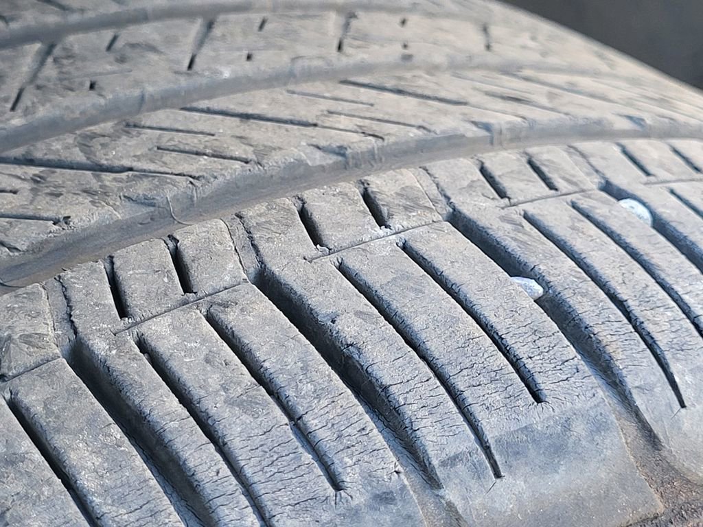 Used 2020 Ford Mustang GT Premium w/ Equipment Group 401A image 11