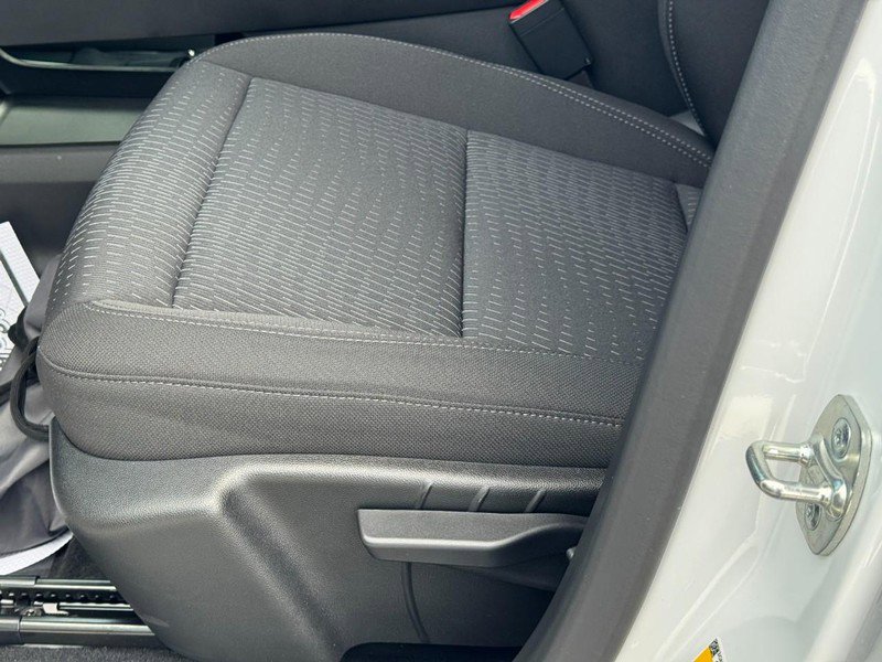 Used 2025 Chevrolet Equinox LT image 24