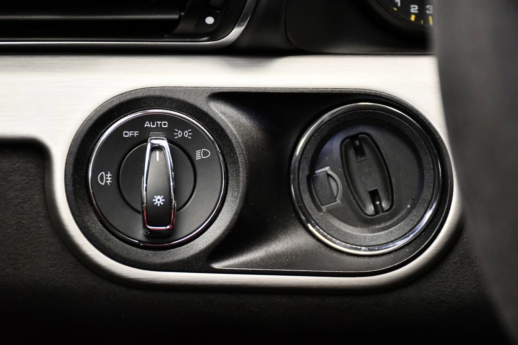 Used 2015 Porsche 911 GT3 image 22