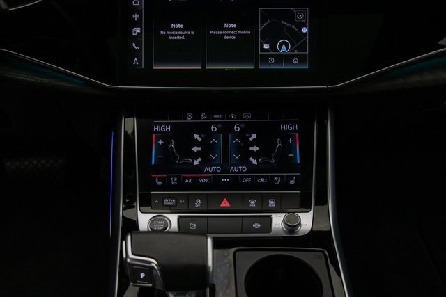 Used 2021 Audi Q8 Premium Plus image 25