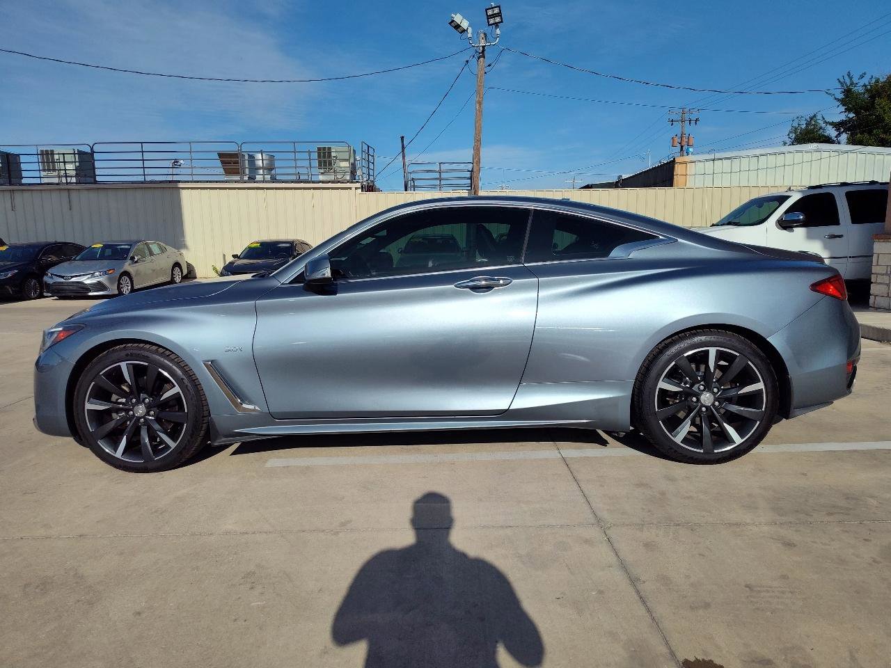 Used 2017 INFINITI Q60 3.0t AWD/4WD image 7