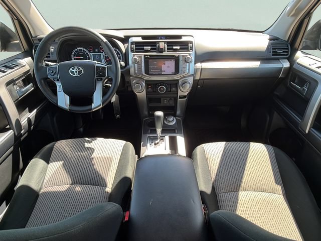 Used 2019 Toyota 4Runner SR5 AWD/4WD image 28