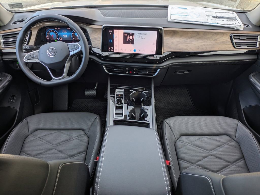 New 2026 Volkswagen Atlas SE image 14