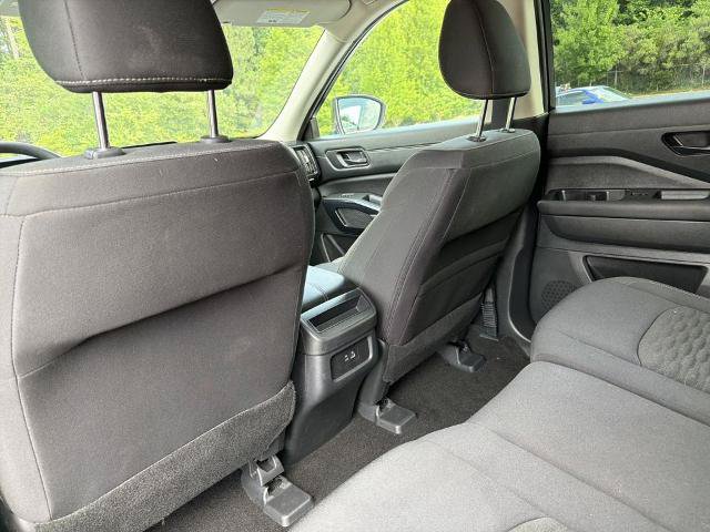 Certified 2024 Nissan Pathfinder S FWD image 18