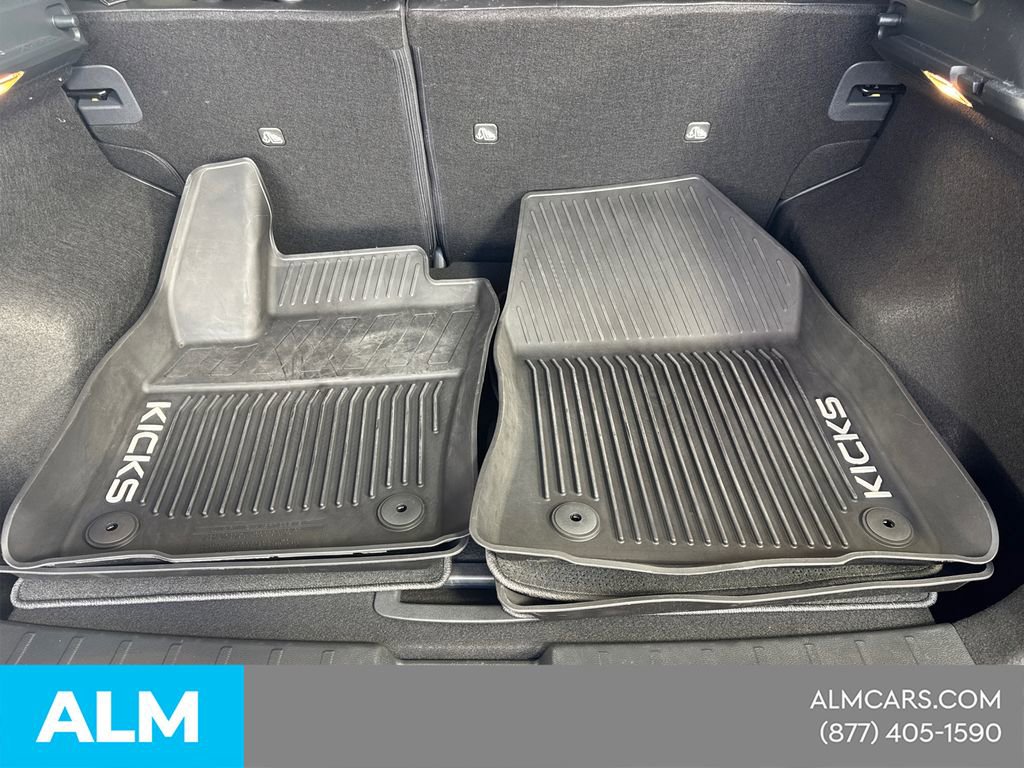 Used 2025 Nissan Kicks SR image 22