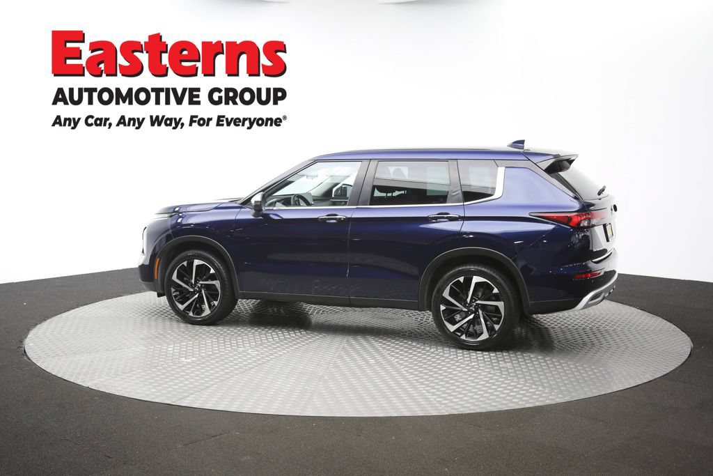 Used 2023 Mitsubishi Outlander SE AWD/4WD image 62