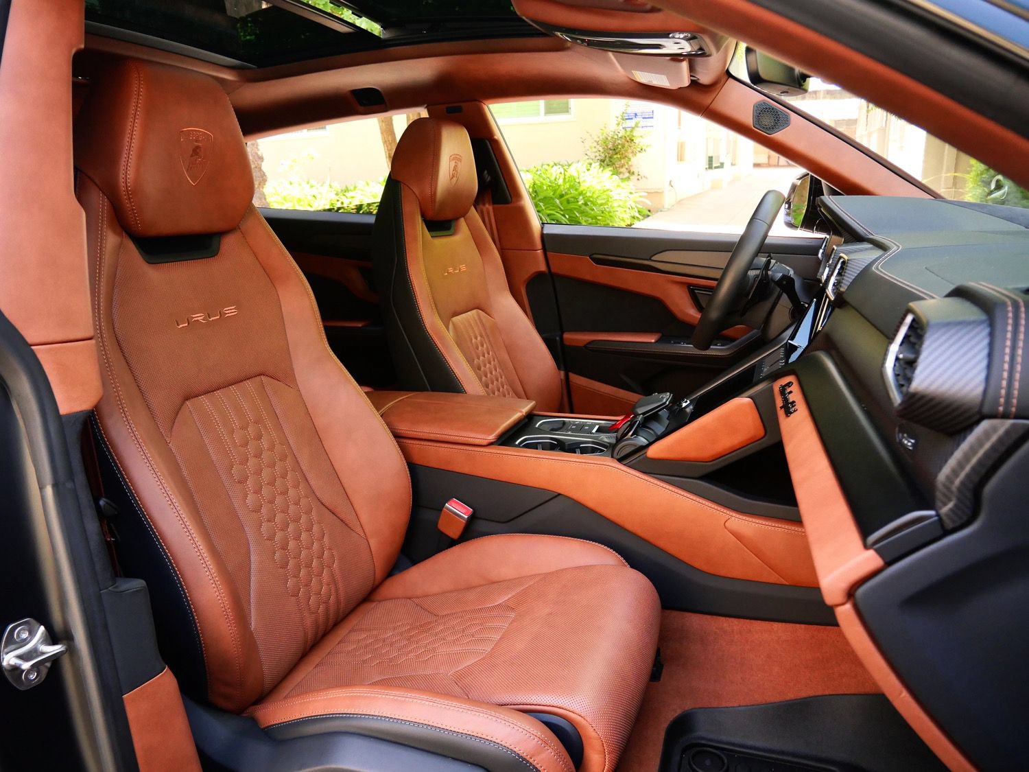 Used 2023 Lamborghini Urus S AWD/4WD image 8
