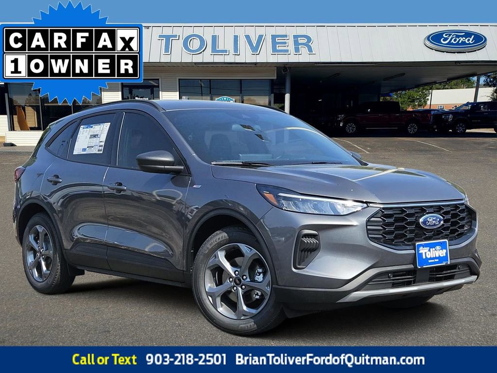 Used 2025 Ford Escape ST-Line w/ Tech Pack #1 FWD image 1
