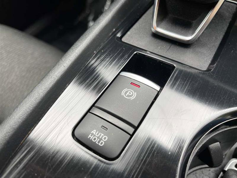 Used 2024 Nissan Rogue SV image 31