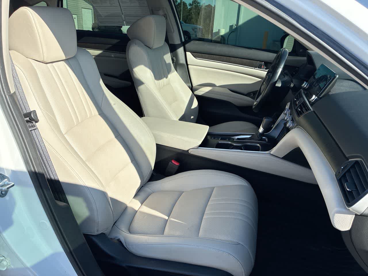 Used 2022 Honda Accord EX-L image 27