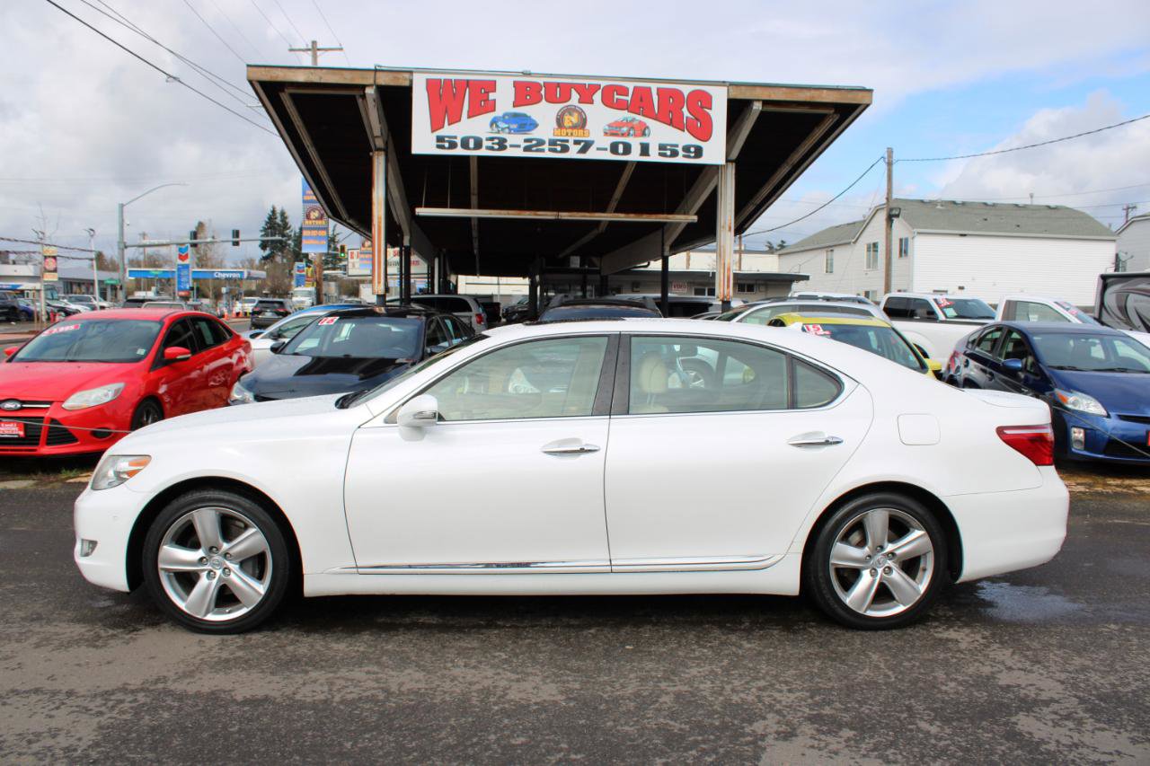 Used 2010 Lexus LS 460 L image 3
