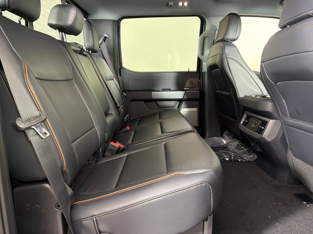 New 2026 Ford F350 Lariat w/ Lariat Premium Package AWD/4WD image 22