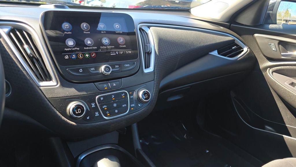 Used 2024 Chevrolet Malibu LT w/ Midnight Edition FWD image 33