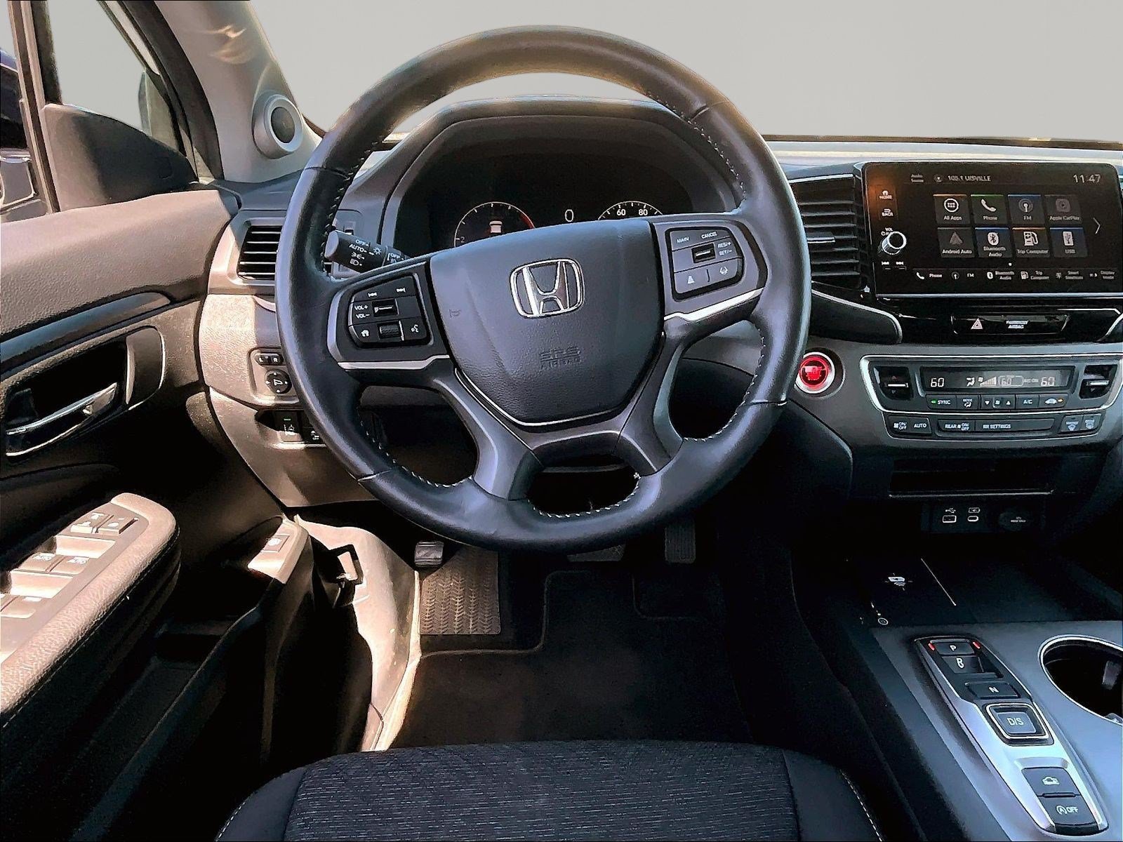 Used 2024 Honda Ridgeline Sport image 9