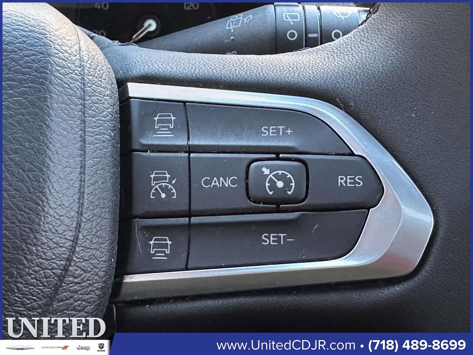 Used 2023 Jeep Compass Latitude w/ Sun and Sound Group image 25