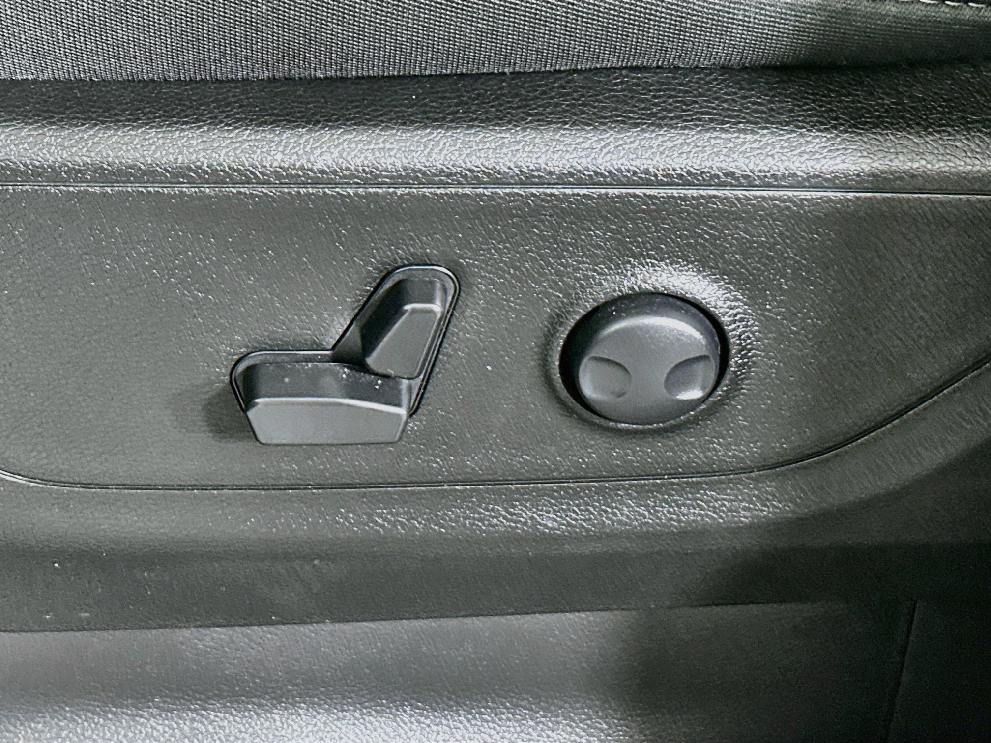 Used 2025 RAM 1500 Big Horn RWD image 13