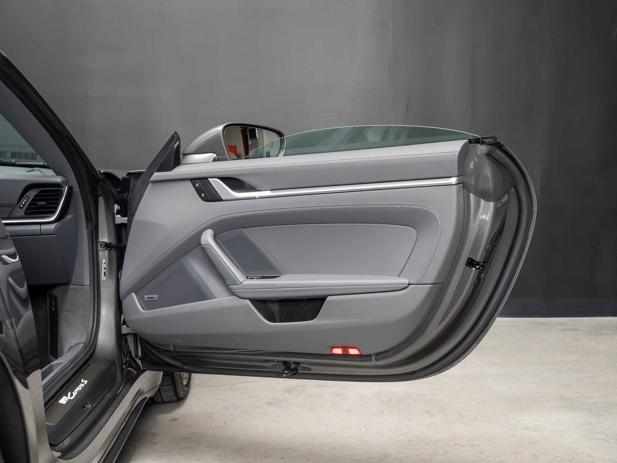 Certified 2022 Porsche 911 Carrera S RWD image 40