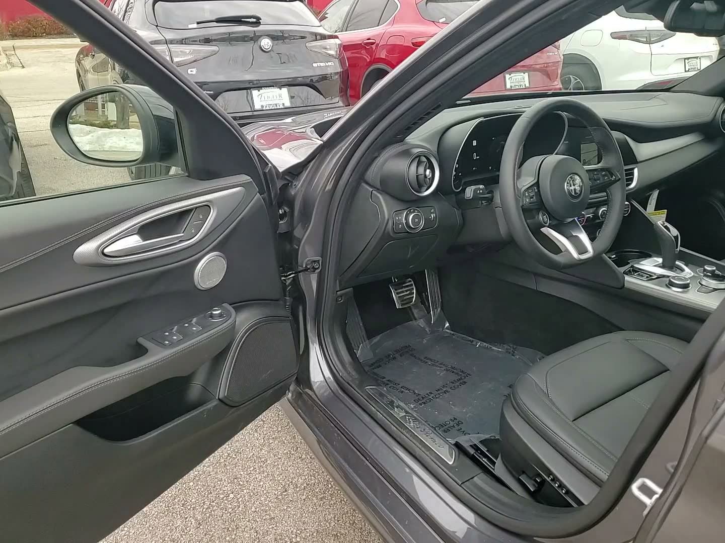 Used 2024 Alfa Romeo Giulia Ti image 19