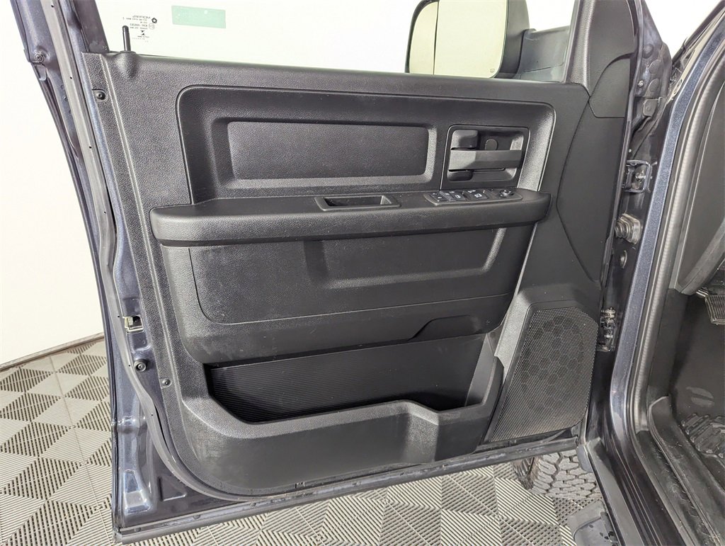 Used 2020 RAM 2500 Laramie image 18