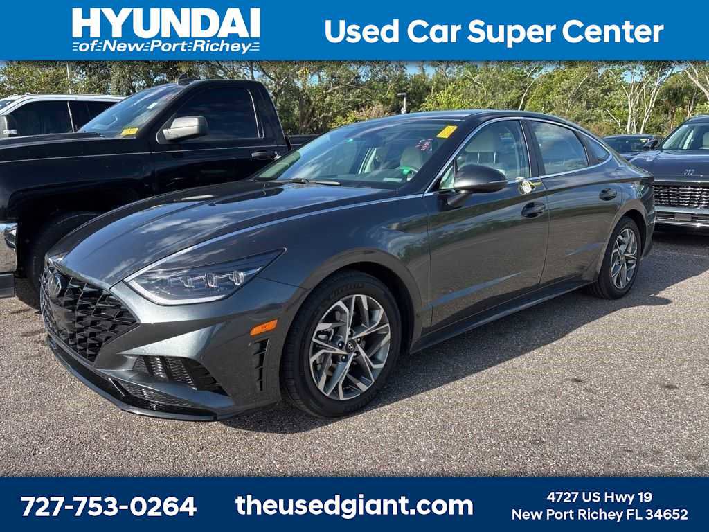 Used 2023 Hyundai Sonata SEL w/ Cargo Package image 1