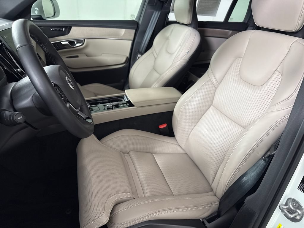 Used 2026 Volvo XC90 B6 Ultra AWD/4WD image 10