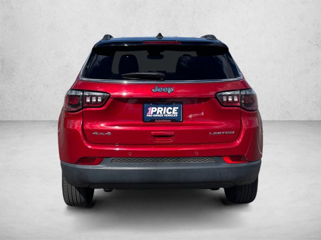 Used 2025 Jeep Compass Limited AWD/4WD image 7