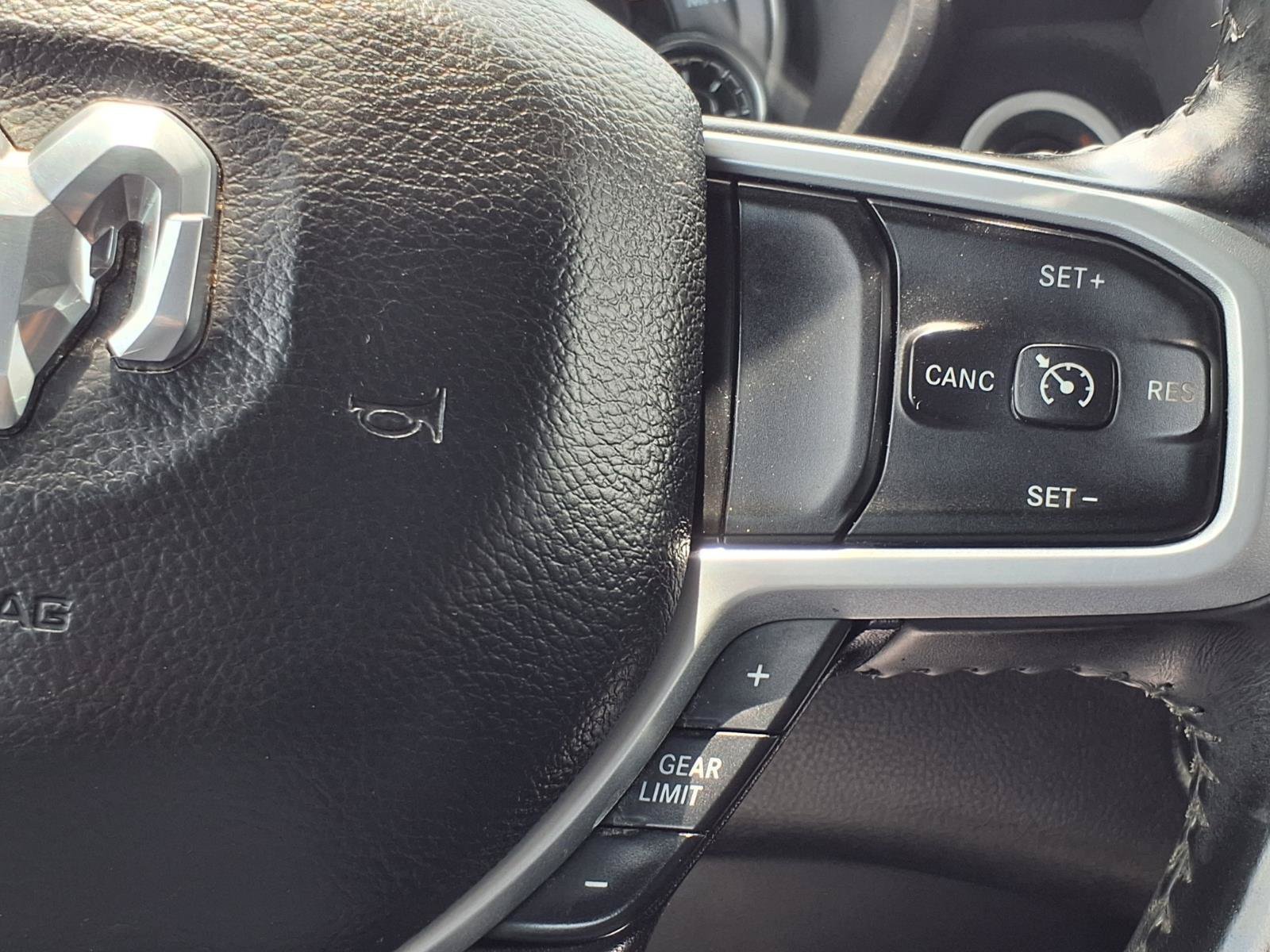 Used 2022 RAM 1500 Big Horn AWD/4WD image 19
