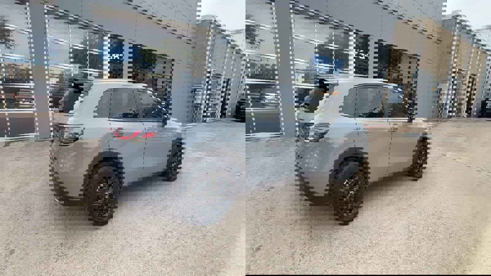 Used 2024 Honda HR-V Sport image 8