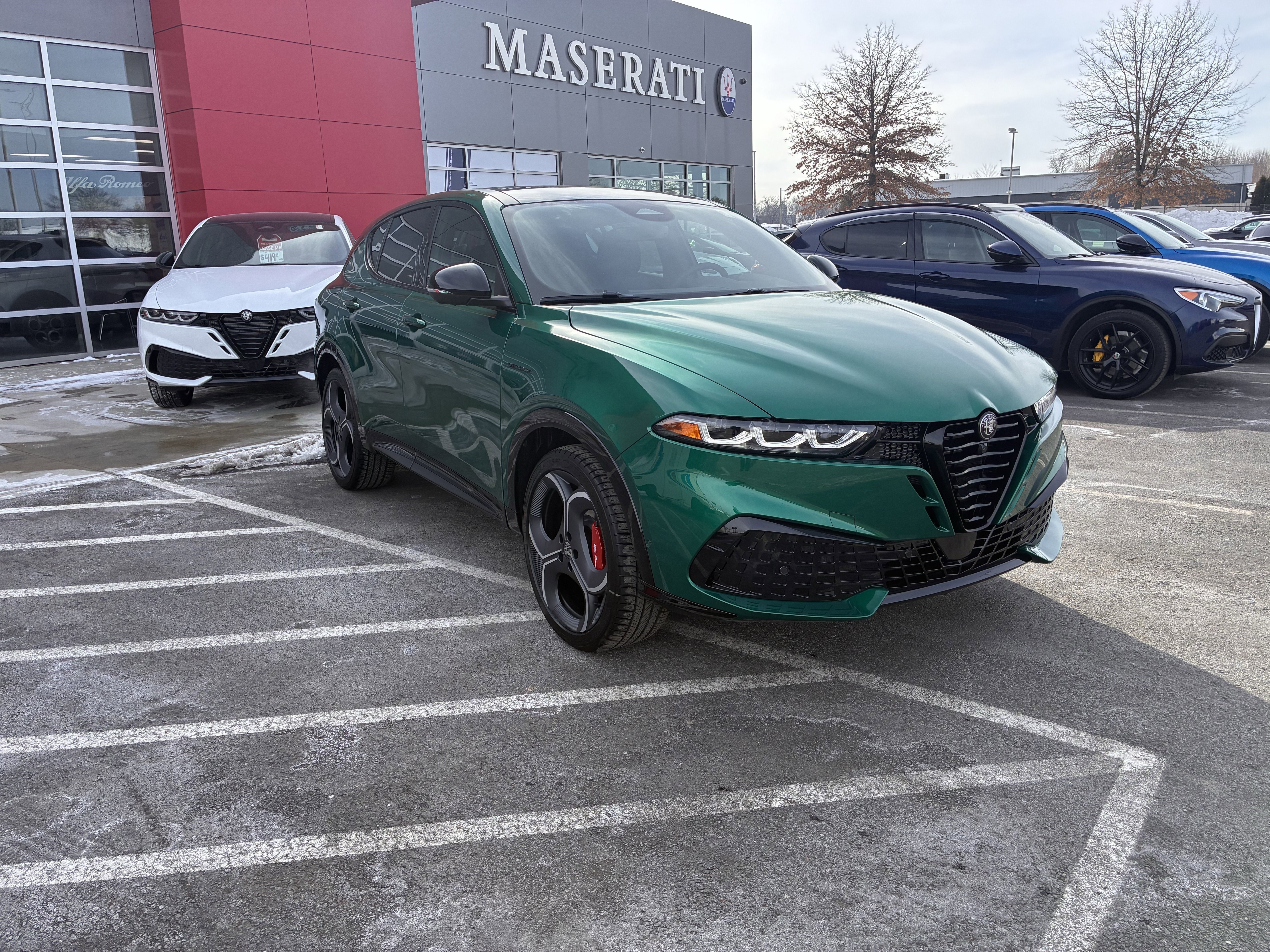 New 2026 Alfa Romeo Tonale Veloce w/ Quick Order Package 23H Volce image 4