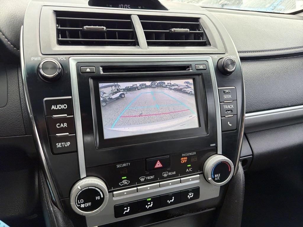 Used 2014 Toyota Camry SE FWD image 24