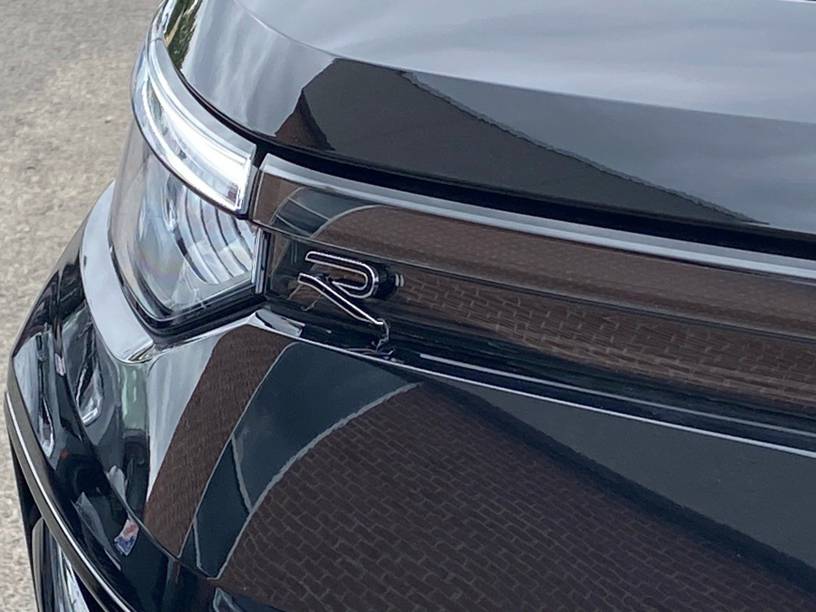 New 2026 Volkswagen Tiguan SE R-Line AWD/4WD image 4