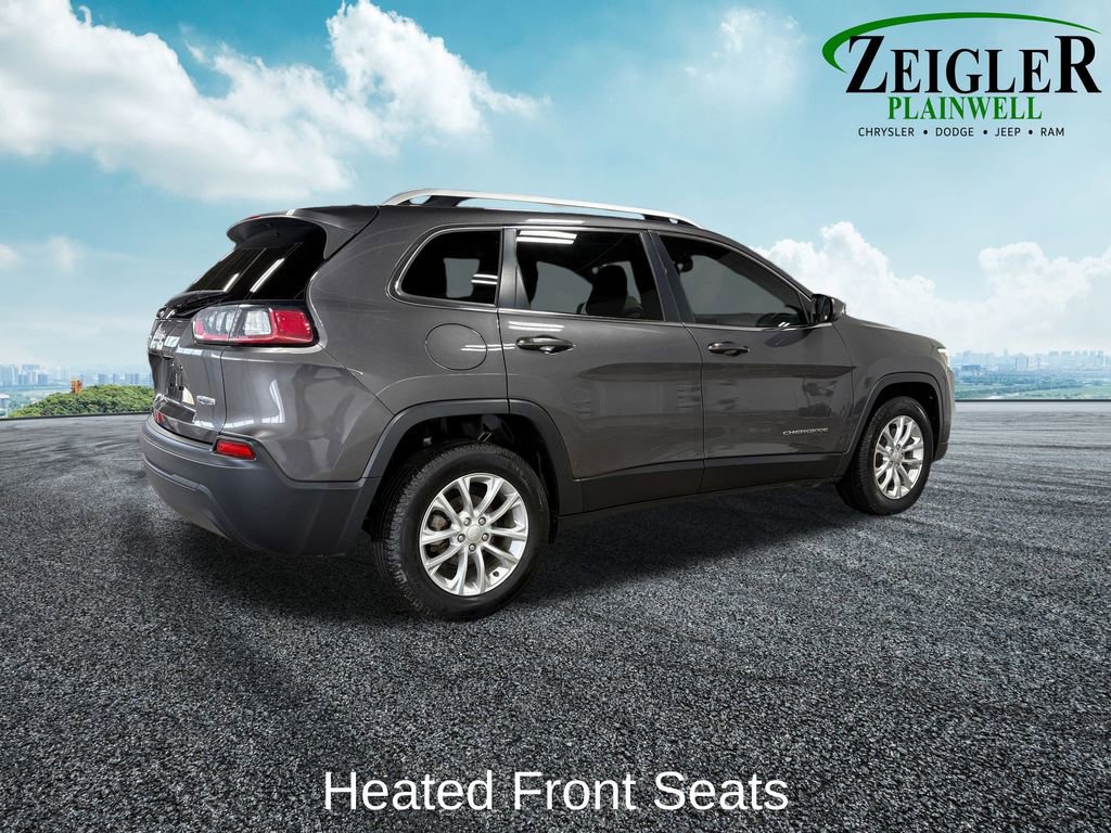 Used 2019 Jeep Cherokee Latitude w/ Cold Weather Group image 8