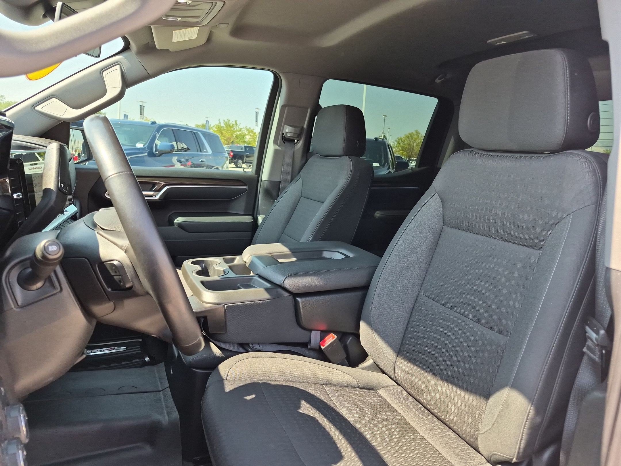 Used 2022 Chevrolet Silverado 1500 RST AWD/4WD image 25